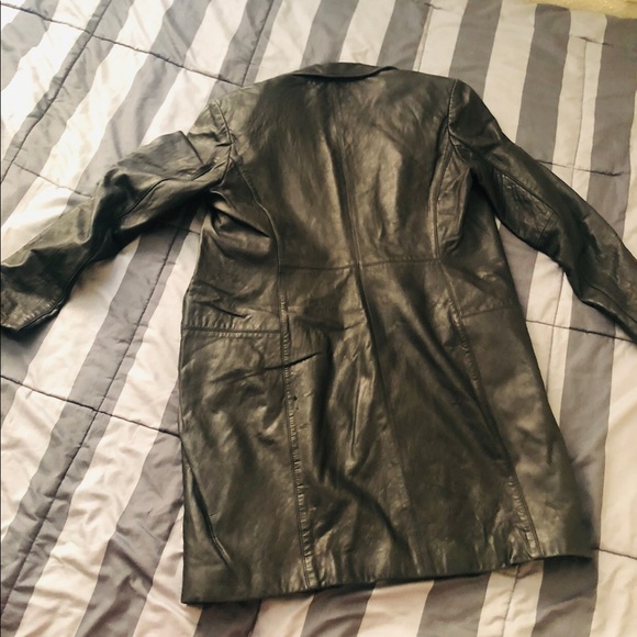 leather jacket - Picture 4 of 4